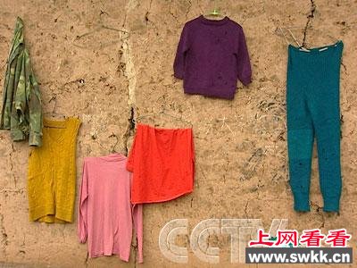 重庆梅湾村的居民的衣服莫名其妙的破洞，此案至今未找到合理的解释，被称为衣服百慕大