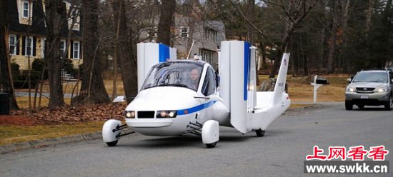 美国“飞车”首秀成功或于两年后上市。