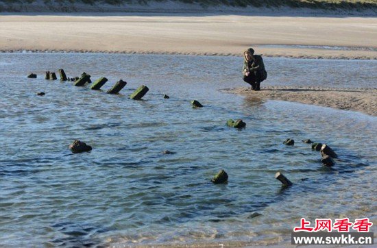 英古堡附近现百年前神秘沉船(组图)