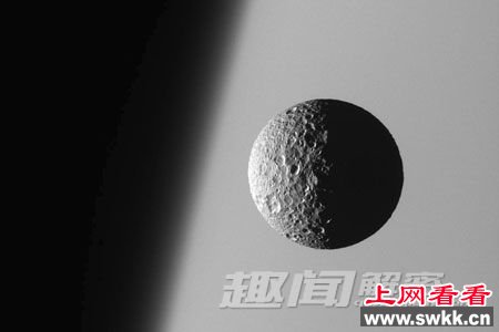 土卫十八