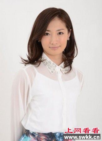 日本空手道美女走红