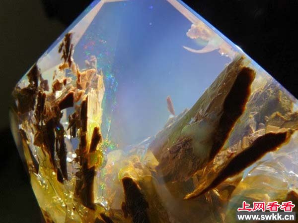 蛋白石 比钻石更加美丽的石头 图片收集