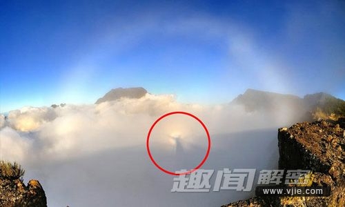 陨石中出现的耶稣头像