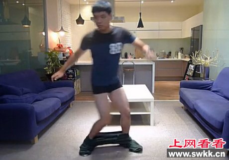 台湾来来哥空手穿裤走红网络 图
