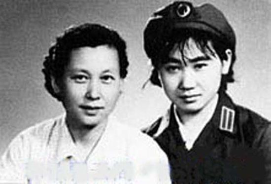 十大元帅的婚姻传奇(组图)
