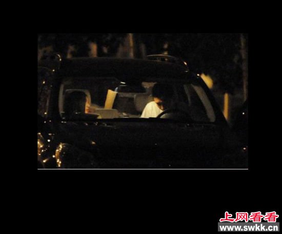孙悦与女友的车震门 孙悦与女友的车震门