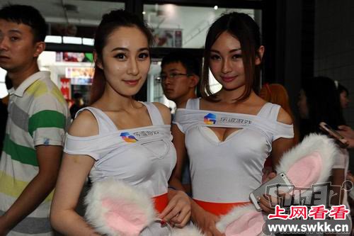 ChinaJoy2014 CJ展开幕show girl"大波巨胸" 网友戏称胸器展 图