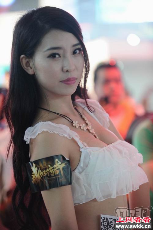 ChinaJoy2014 CJ展开幕show girl"大波巨胸" 网友戏称胸器展 图