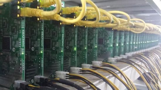 探秘中国东北比特币挖掘工厂 组图