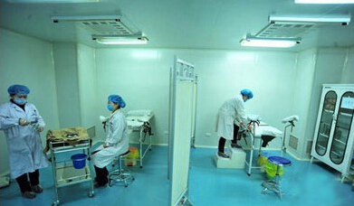武汉在读博士捐精猝死学校无责 生殖中心赔偿19万元 综合新闻