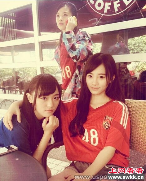 鞠婧祎成中国四千年第一美女 SNH48成员拍国足写真 