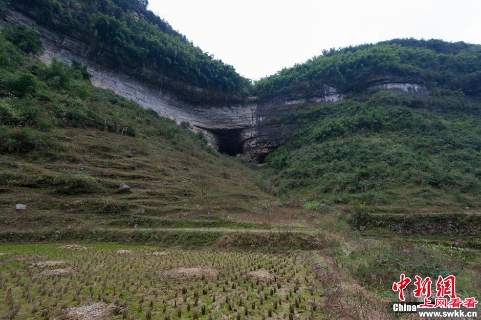 中国探测队探秘发现长达159公里最长溶洞(组图)