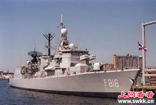 阿联酋土豪将退役护卫舰改造成为豪华游艇