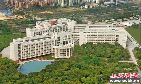 盘点中外诡异闹鬼恐怖之地