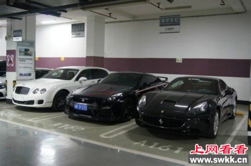 秘中国大陆最牛的地下车库!奔驰宝马只能算“屌丝级别”