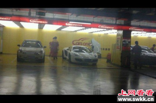 秘中国大陆最牛的地下车库!奔驰宝马只能算“屌丝级别”