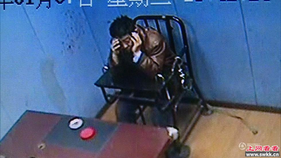 奇葩硕士男偷36把门把手称回老家装修房子用