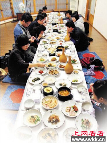 筷子是韩国人发明的?日本网民替中国鸣不平