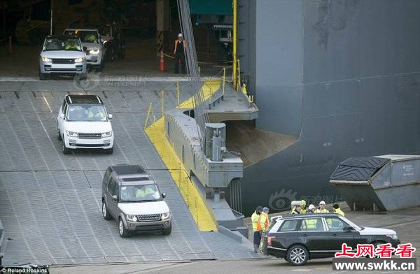 载有1400辆豪车巨轮英国海岸险些沉没