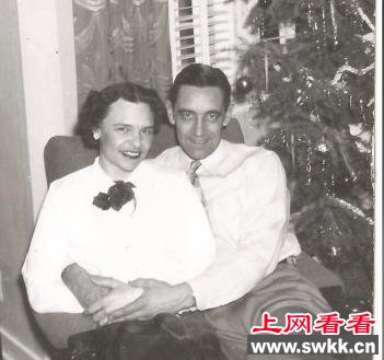 称秘诀是“老婆至上”美国夫妇结婚长达81年