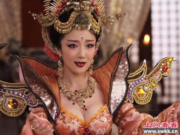 一代妖后新妲己未删减胸照远超媚娘