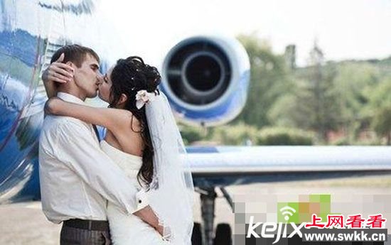 盘点：全球最“贴心”航空服务 竟可在飞机上啪啪啪？