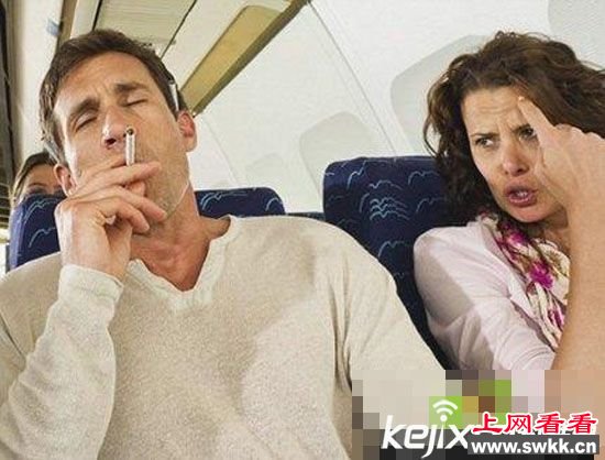 盘点：全球最“贴心”航空服务 竟可在飞机上啪啪啪？