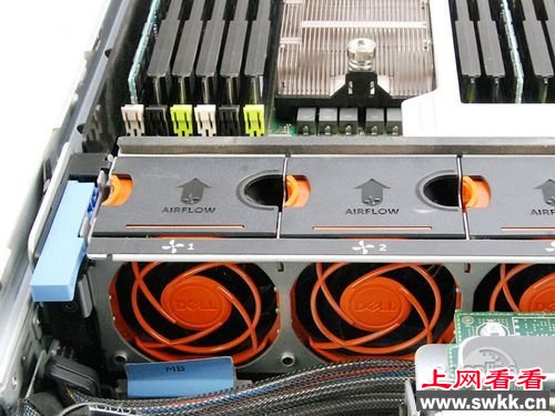 传统服务器的风扇