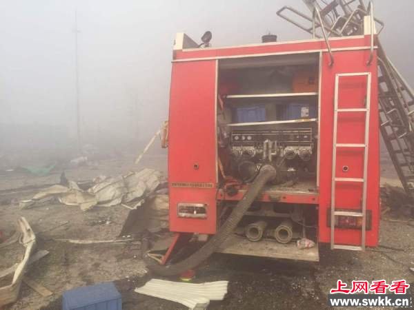 天津滨海新区爆炸现场图片