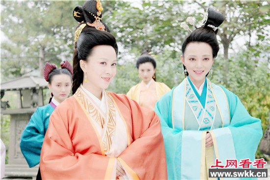 小伙注册芈月商标 你还不知道芈字怎么读 它已经价值60万了