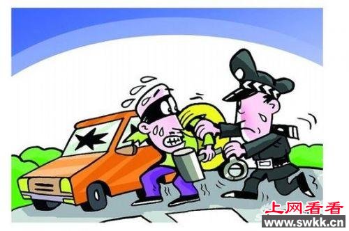 小伙为买游戏装备盗窃