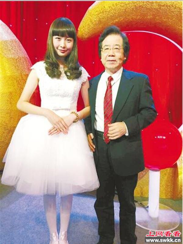 13岁少女腿长破纪录 婉拒模特公司专心学习（图）
