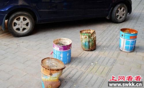 占车位神器
