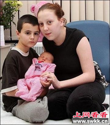 13岁男童让女友怀孕生子DNA检查结果出人意料 上网看看