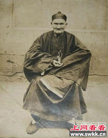李庆远