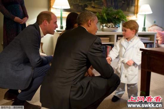 英国乔治小王子会见奥巴马 睡衣拖鞋造型萌