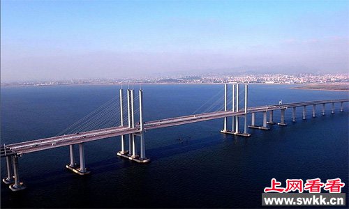 世界最长的跨海大桥青岛跨海大桥