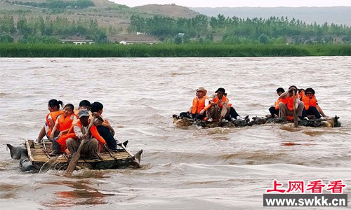 全世界最刺激的漂流沙坡头黄河漂流