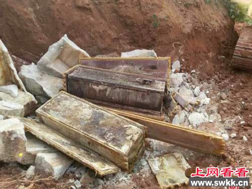 广东发现明朝官墓 尸骨变干尸并保存完整