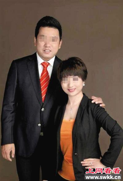 华山跳崖女主