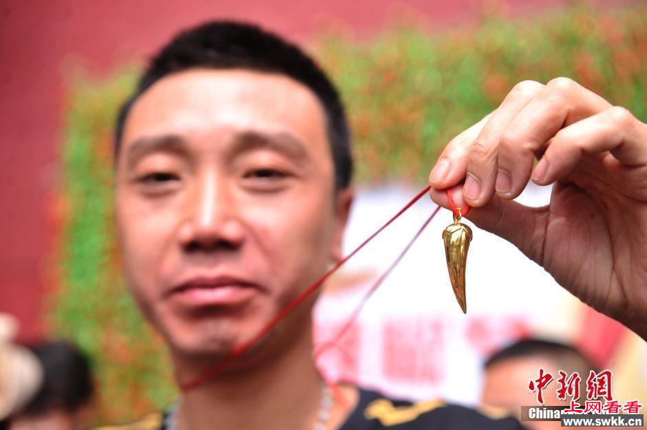 泡进辣椒缸吃辣椒