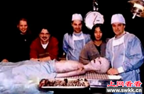 解剖外星人