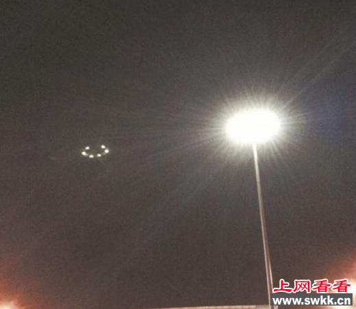 哈尔滨市民拍到ufo