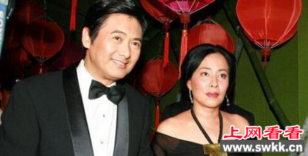 两段感情后，终获佳偶青睐