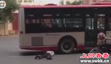 自杀式碰瓷
