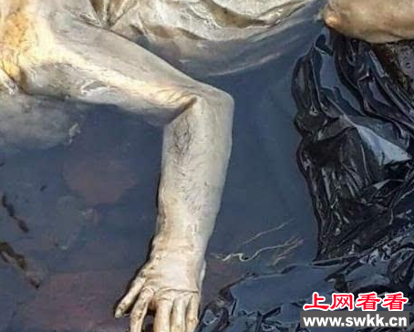 人形腐尸