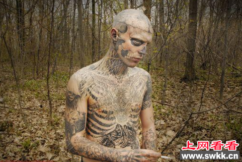 世界上纹身最多的男人