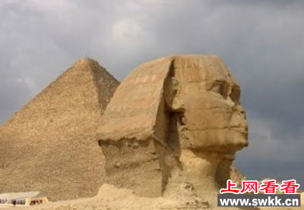 狮身人面像