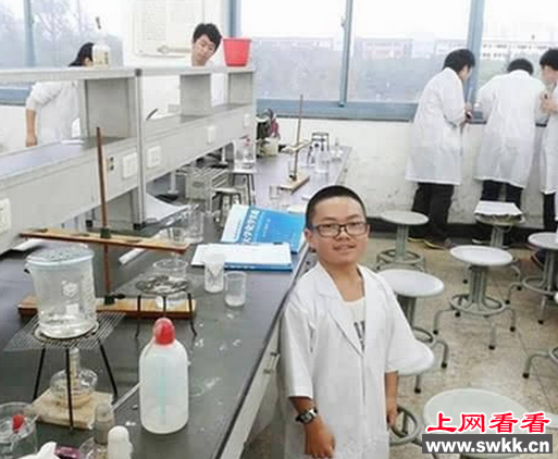 袖珍学霸