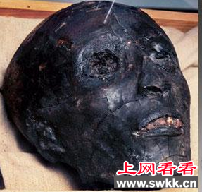 埃及法老图坦卡蒙尸体